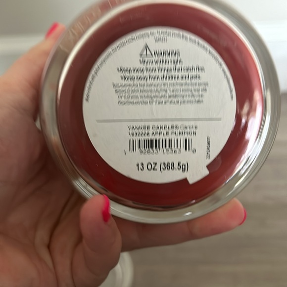 Apple pumpkin candle - Picture 3 of 3